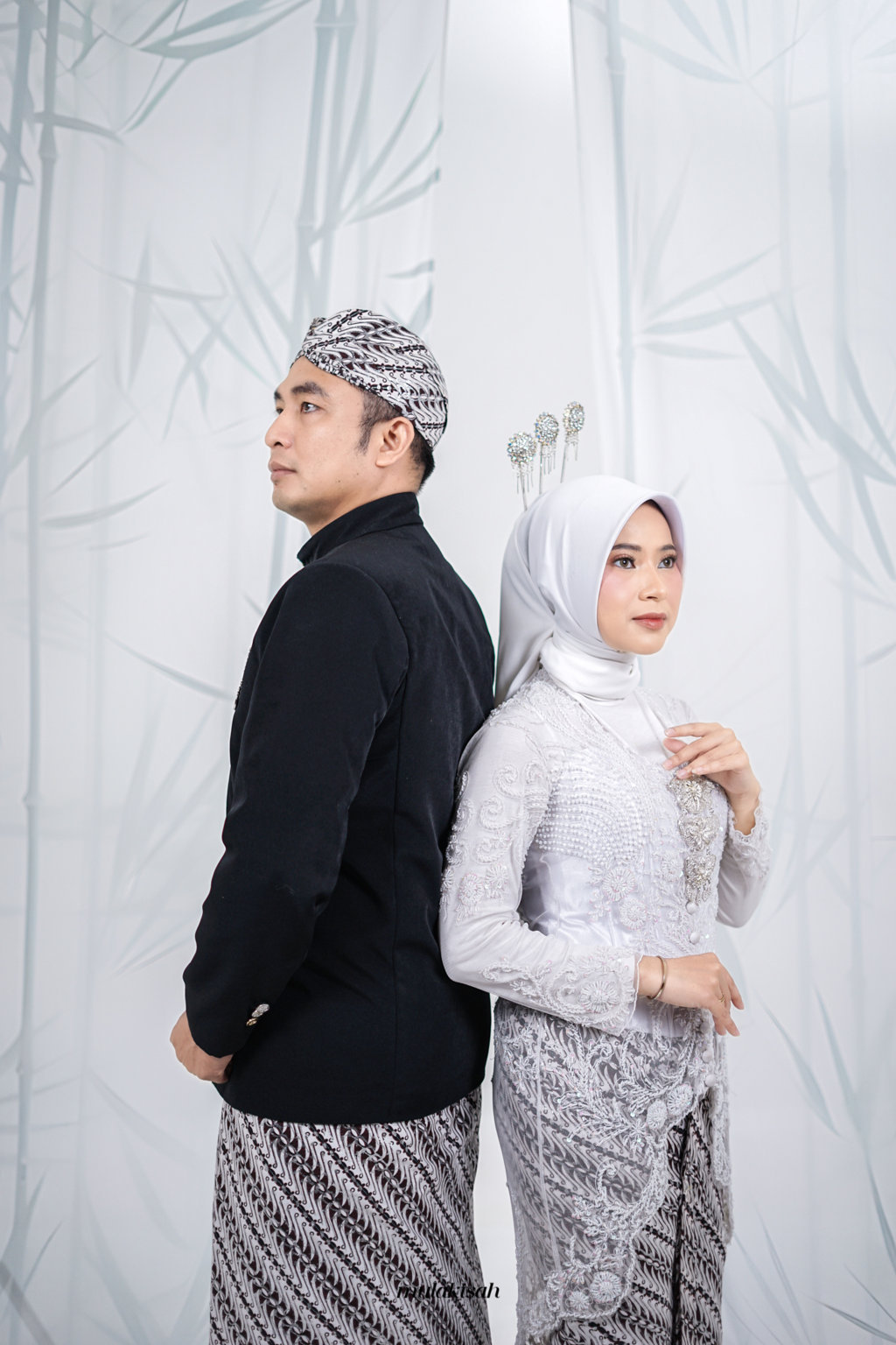 Indri & Haliyan (7)