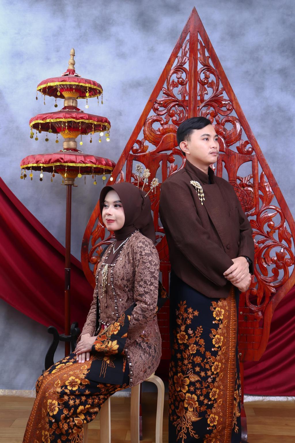 Titin & Farid (2)