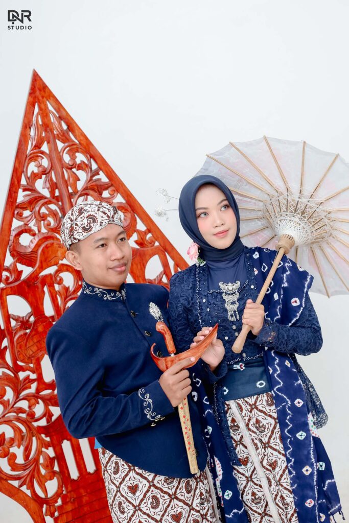 Henlina & Saepudin