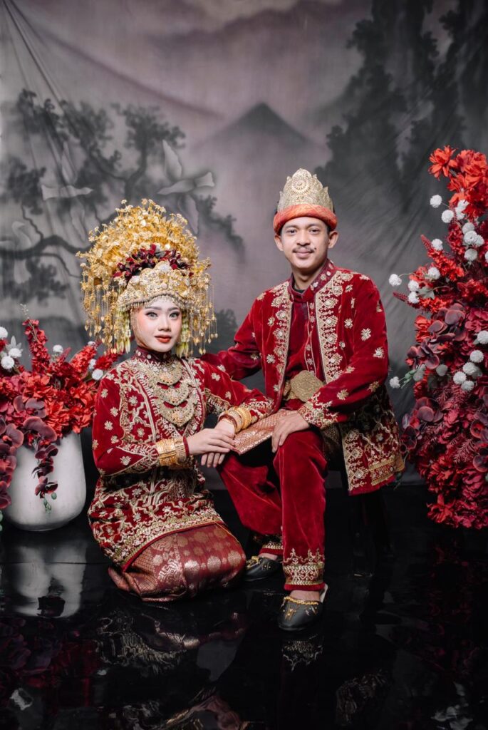 Tari & Saputra